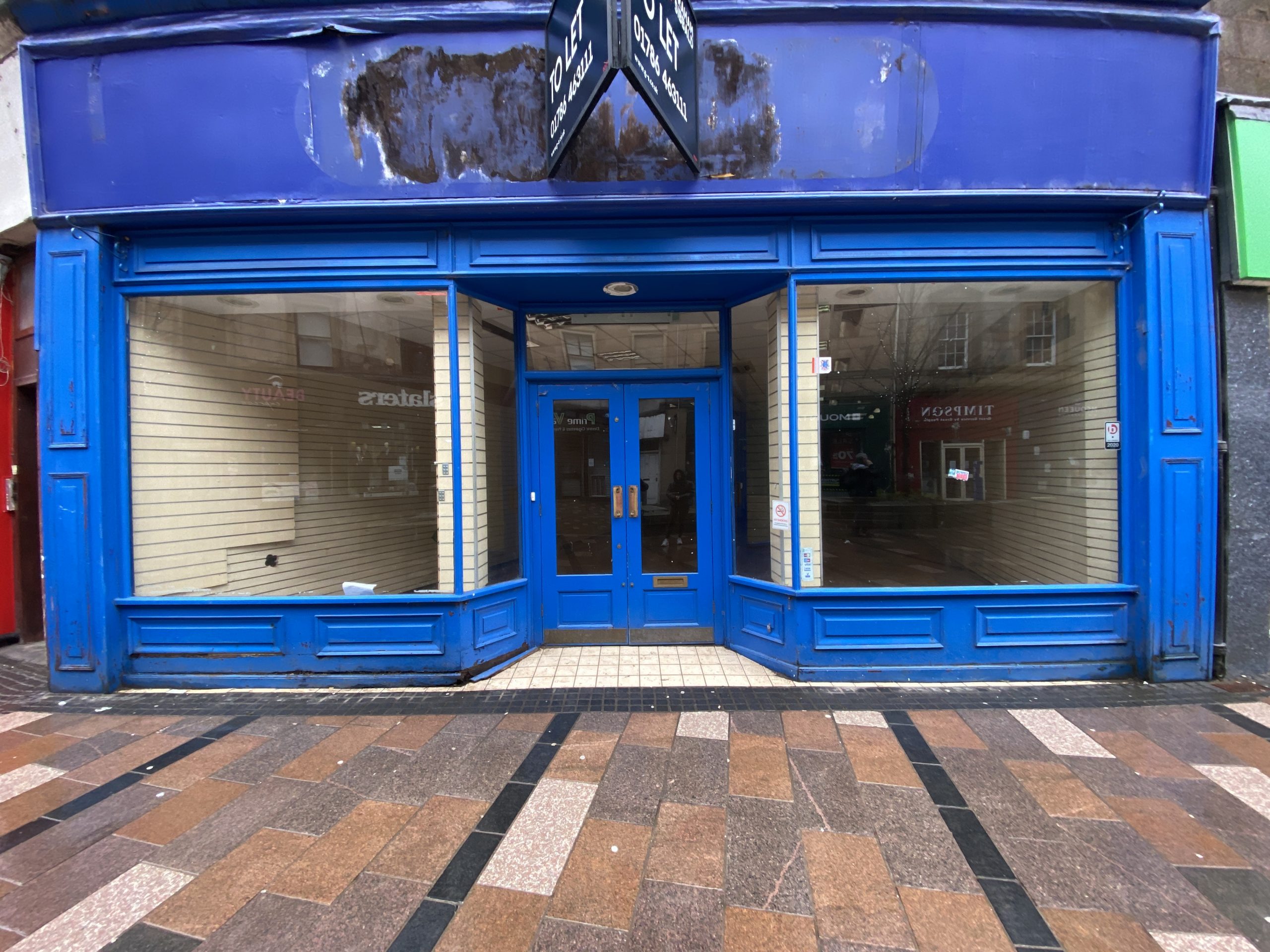 a vacant shop unit in the UK